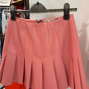 Alice + Olivia Pink Mini Skater Skirt with Pleated Style for Casual Wear